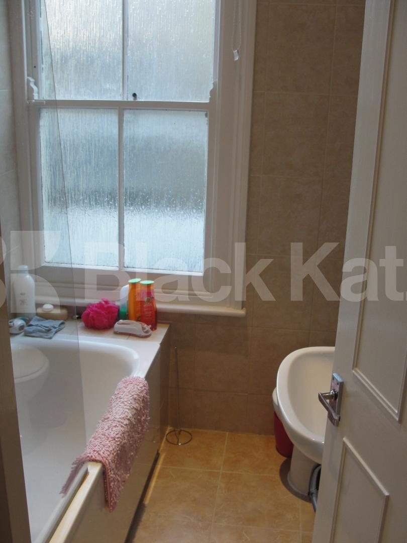 			LET, 2 Bedroom, 1 bath, 1 reception Apartment			 Browning Street, Elephant and Castle